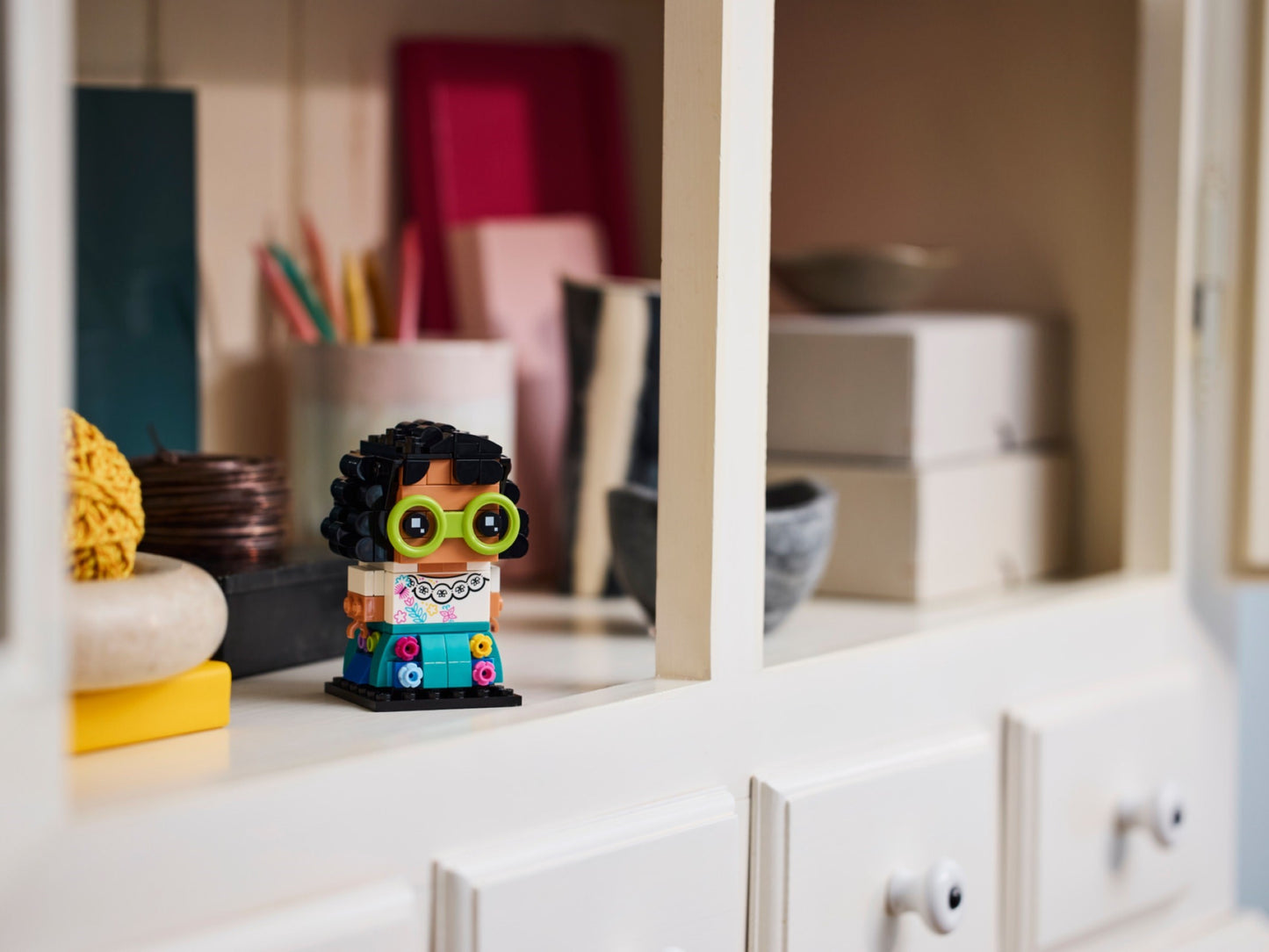 LEGO® BrickHeadz™ 40753: Mirabel Madrigal