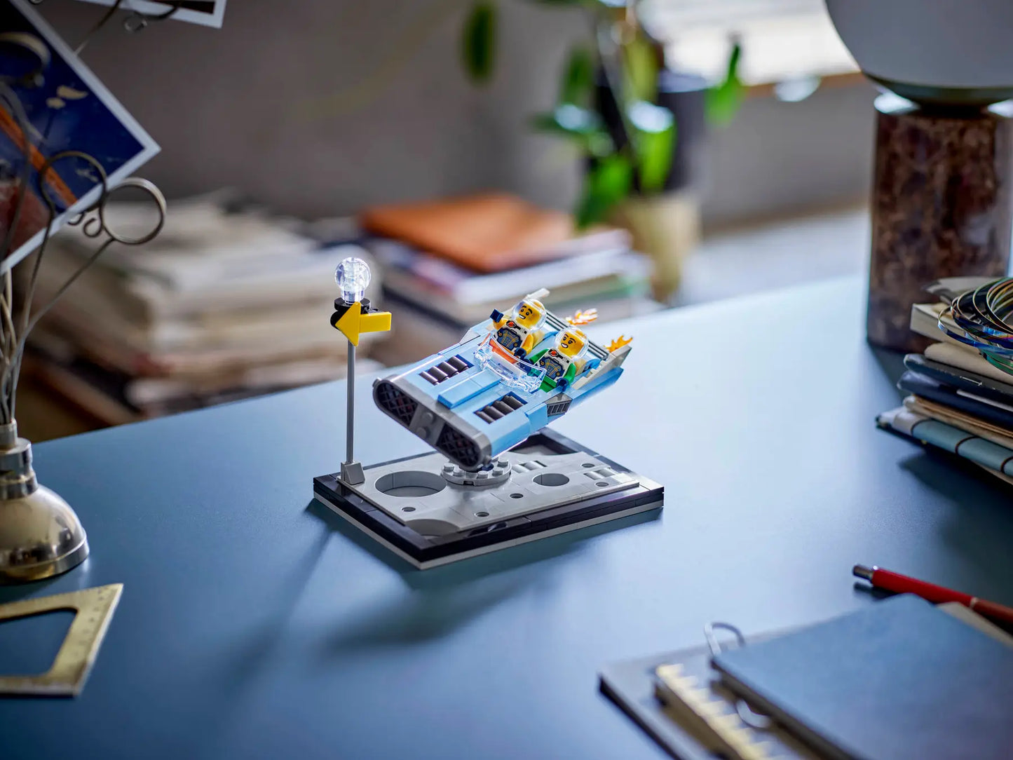 LEGO® Ideas 40789: Flygende månebil