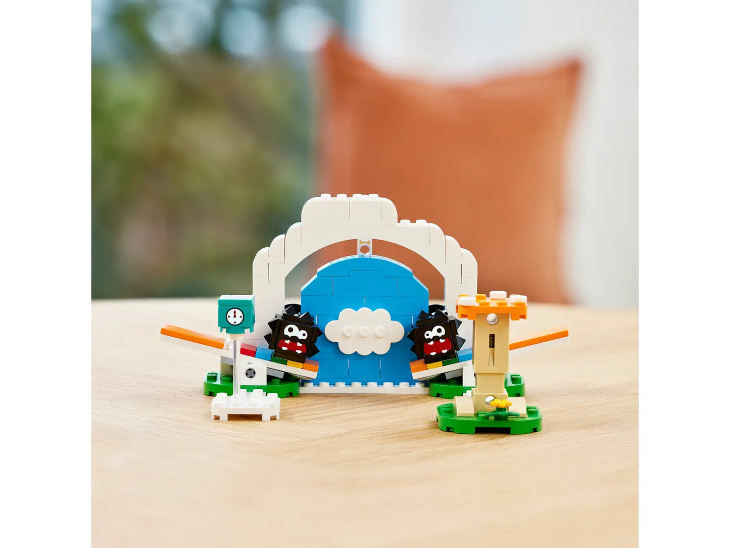 LEGO® Super Mario™ 71405: Fuzzy Flippers