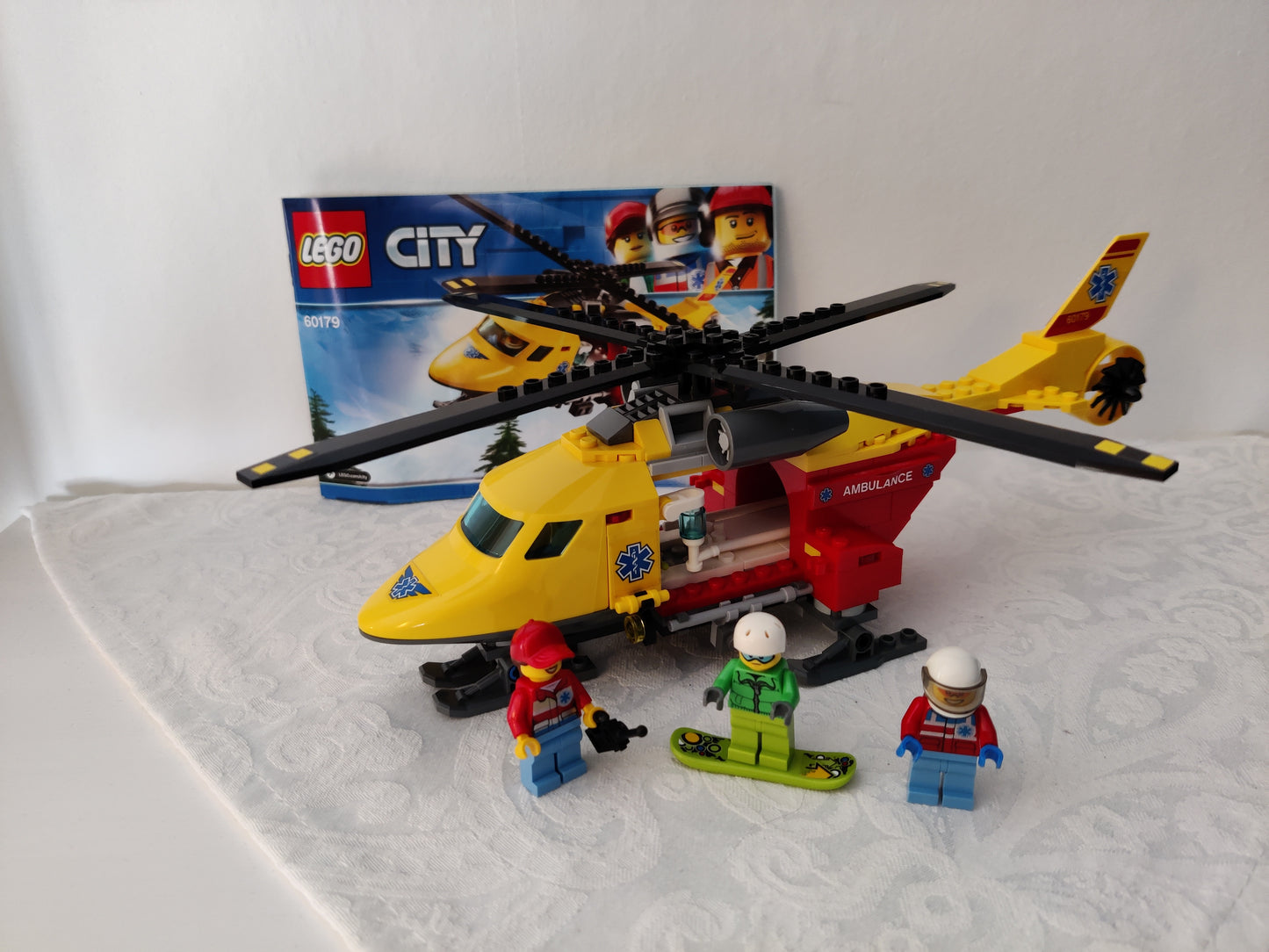 LEGO® City 60179: Ambulansehelikopter