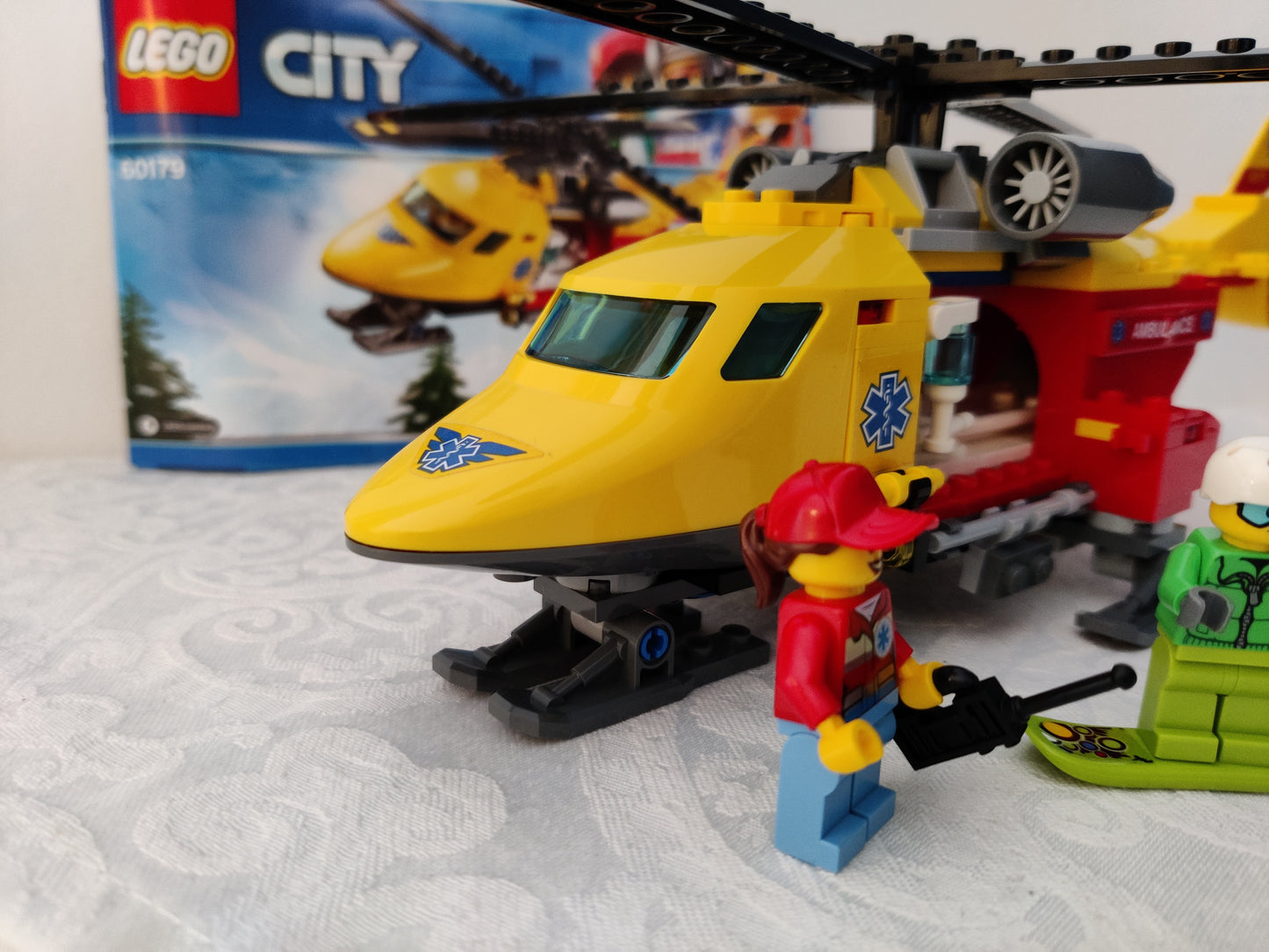 LEGO® City 60179: Ambulansehelikopter
