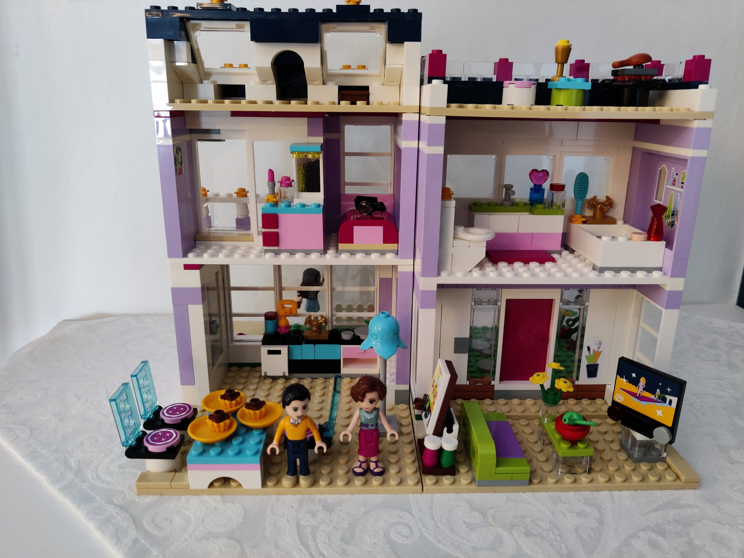 LEGO® Friends™ 41095: Emmas hus
