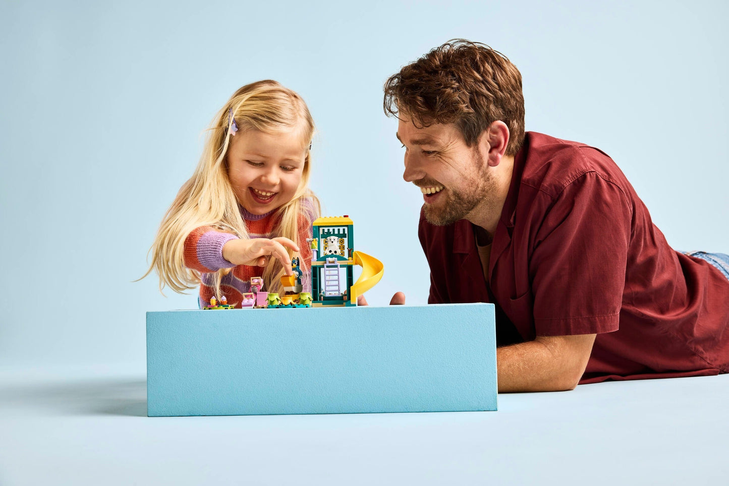 LEGO® Bluey 11201: Moro på lekeplassen med Bluey og Chloe