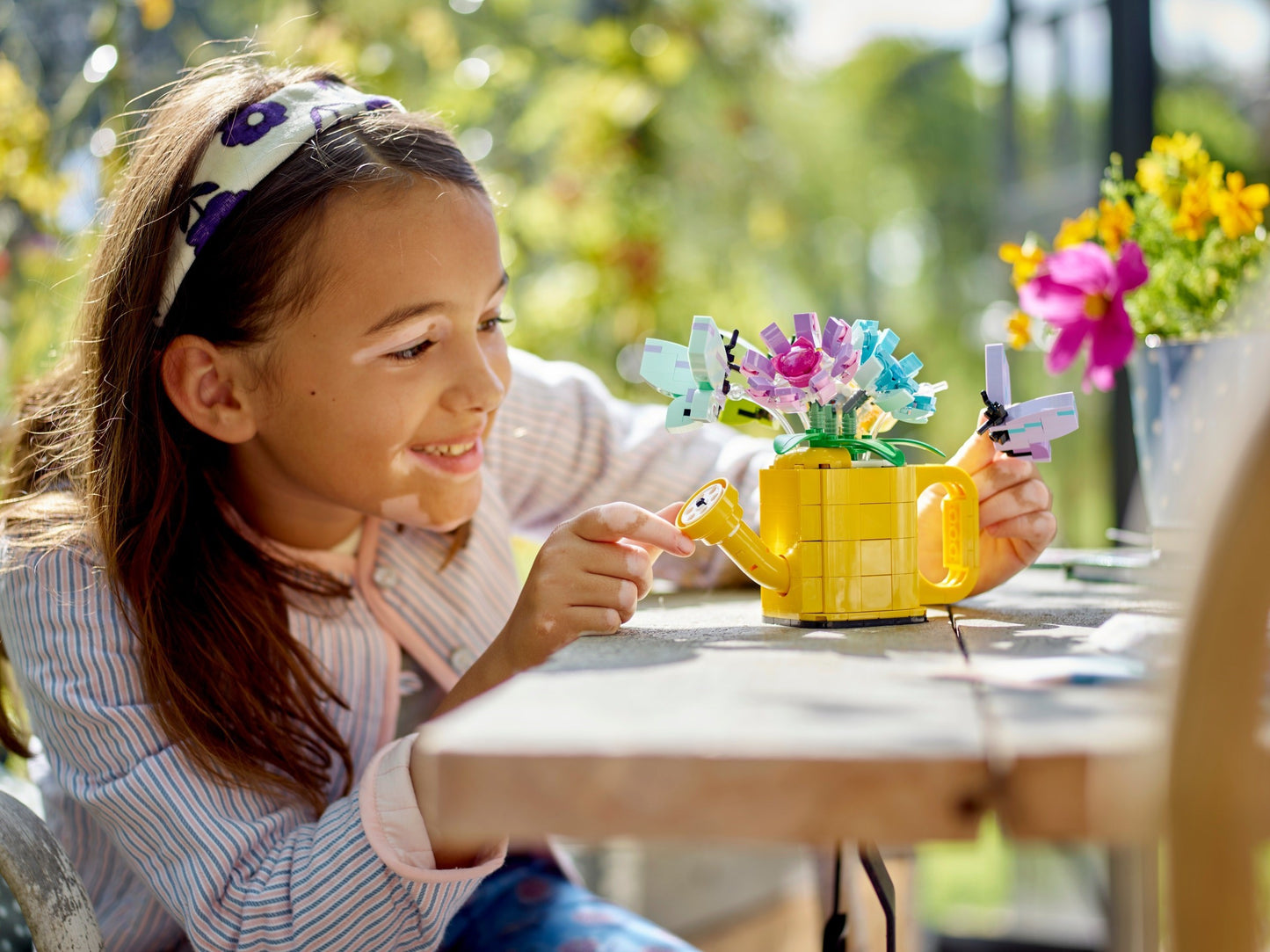LEGO® Creator™ 31149: Blomster i vannkanne