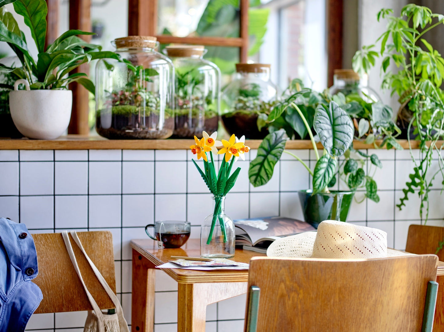 LEGO® Botanicals™ 40747: Påskeliljer