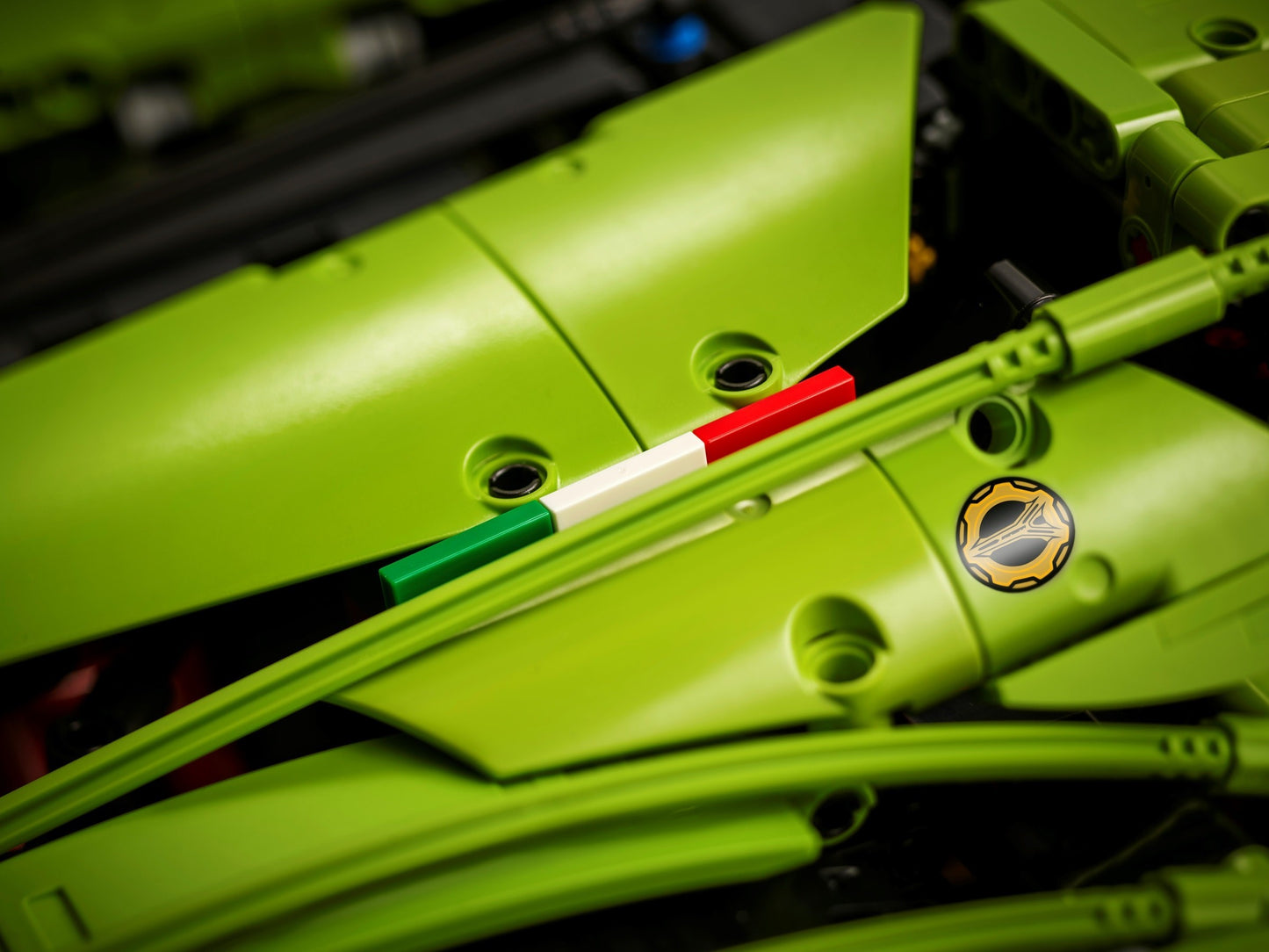 LEGO® Technic™ 42115: Lamborghini Sián FKP 37