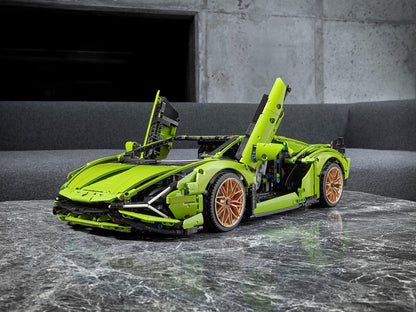 LEGO® Technic™ 42115: Lamborghini Sián FKP 37
