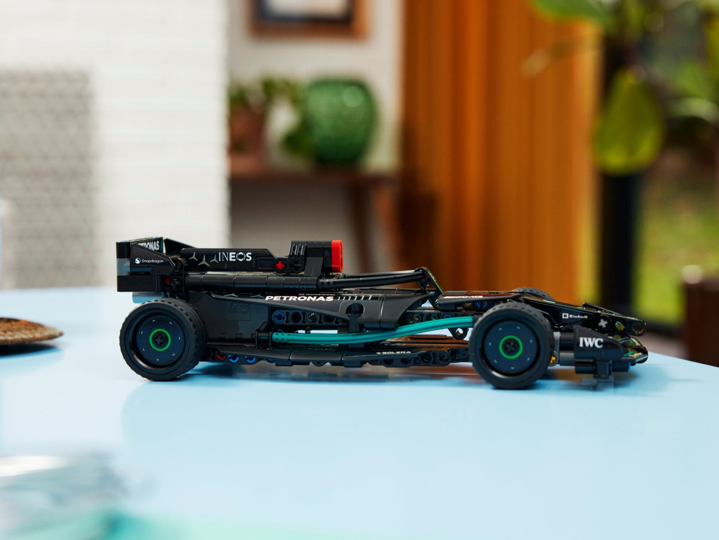 LEGO® Technic™ 42165: Mercedes-AMG F1 W14 E Performance Pull-Back