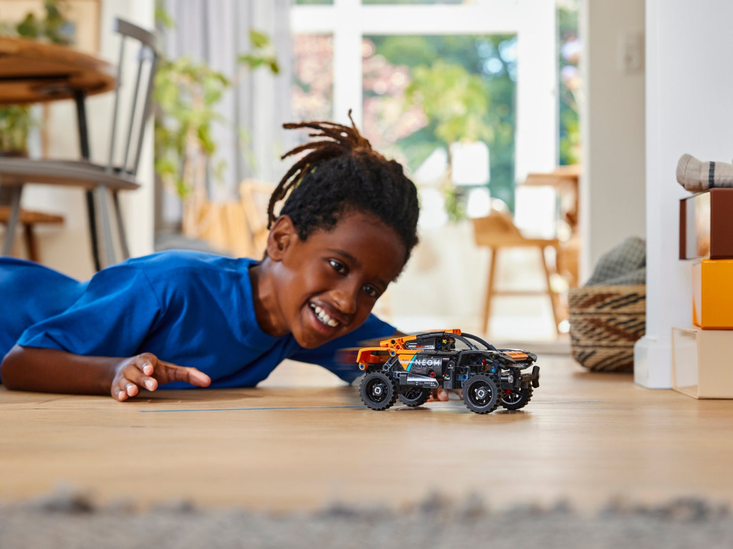 LEGO® Technic™ 42166: NEOM McLaren Extreme E Race Car