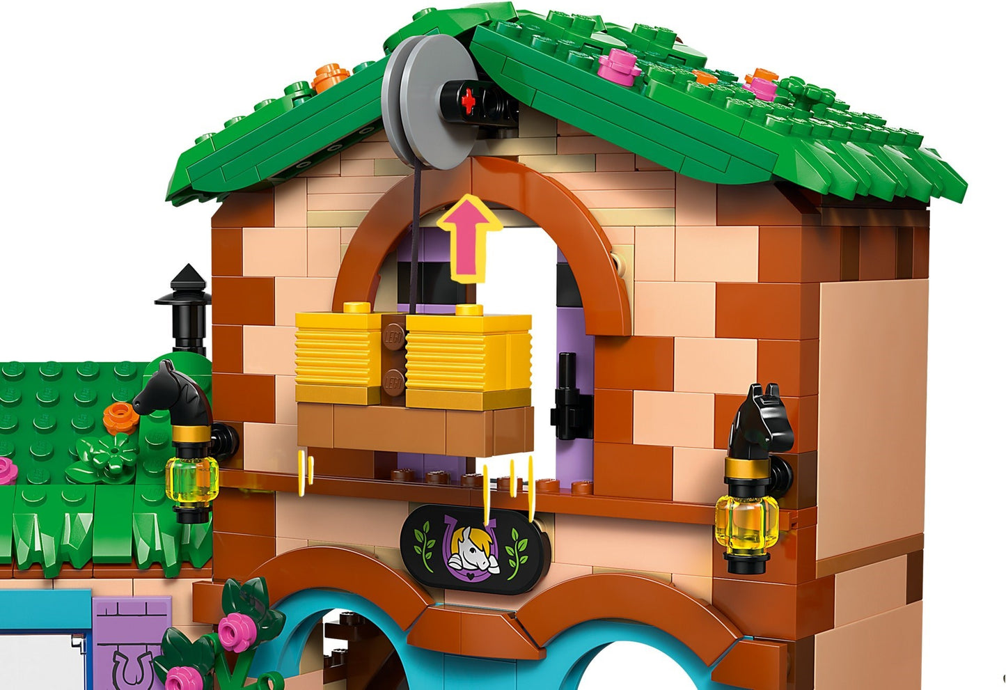 LEGO® Friends™ 42654: Ponniranch med stall