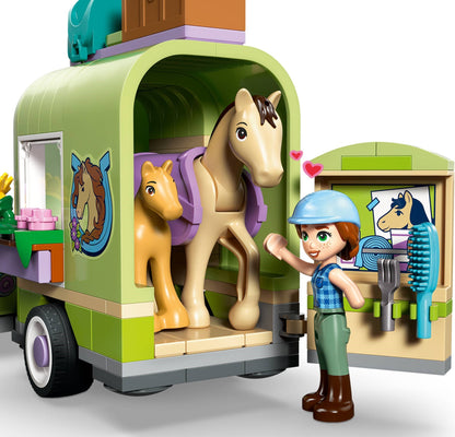 LEGO® Friends™ 42695: Henger med hest og føll