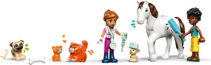 LEGO® Friends™ 42696: Dyreklinikk