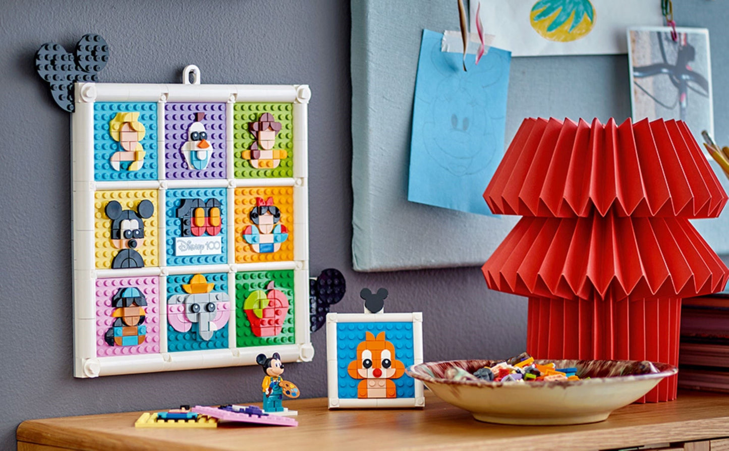 LEGO® Disney™ 43221: Ikoner fra 100 år med Disney-animasjon