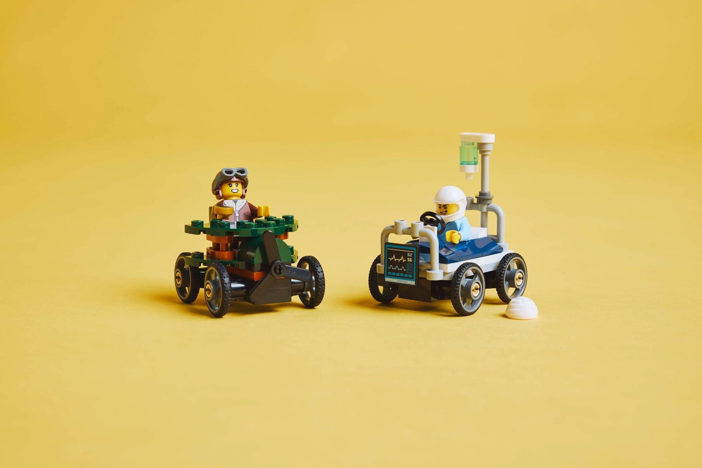 LEGO® City 60459: Racerbilpakke flybil mot sykesengbil