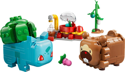 LEGO® Pokémon™ 72155: Berry Bash med Bulbasaur og Bidoof