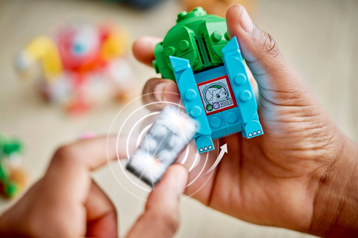 LEGO® Pokémon™ 72155: Berry Bash med Bulbasaur og Bidoof