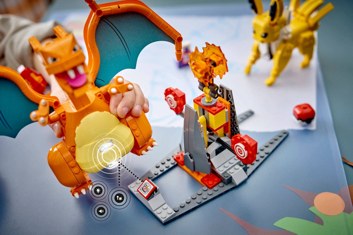 LEGO® Pokémon™ 72167: Den ultimate kampen mellom Charizard og Jolteon