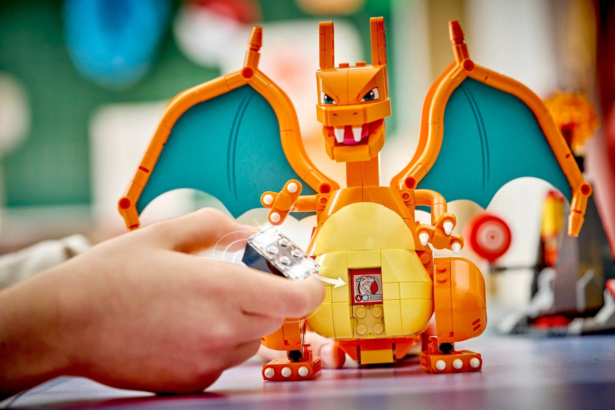 LEGO® Pokémon™ 72167: Den ultimate kampen mellom Charizard og Jolteon