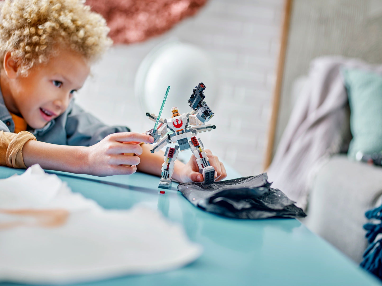 LEGO® Star Wars™ 75390: Luke Skywalker™ X-Wing™-robot