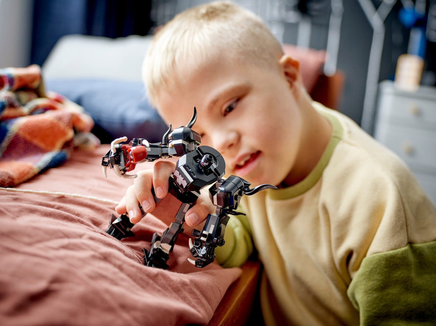 LEGO® Marvel™ 76276: Venom-robot mot Miles Morales