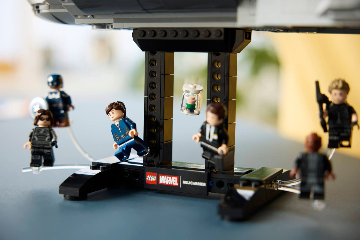 LEGO® Marvel™ 76354: S.H.I.E.L.D. helicarrier