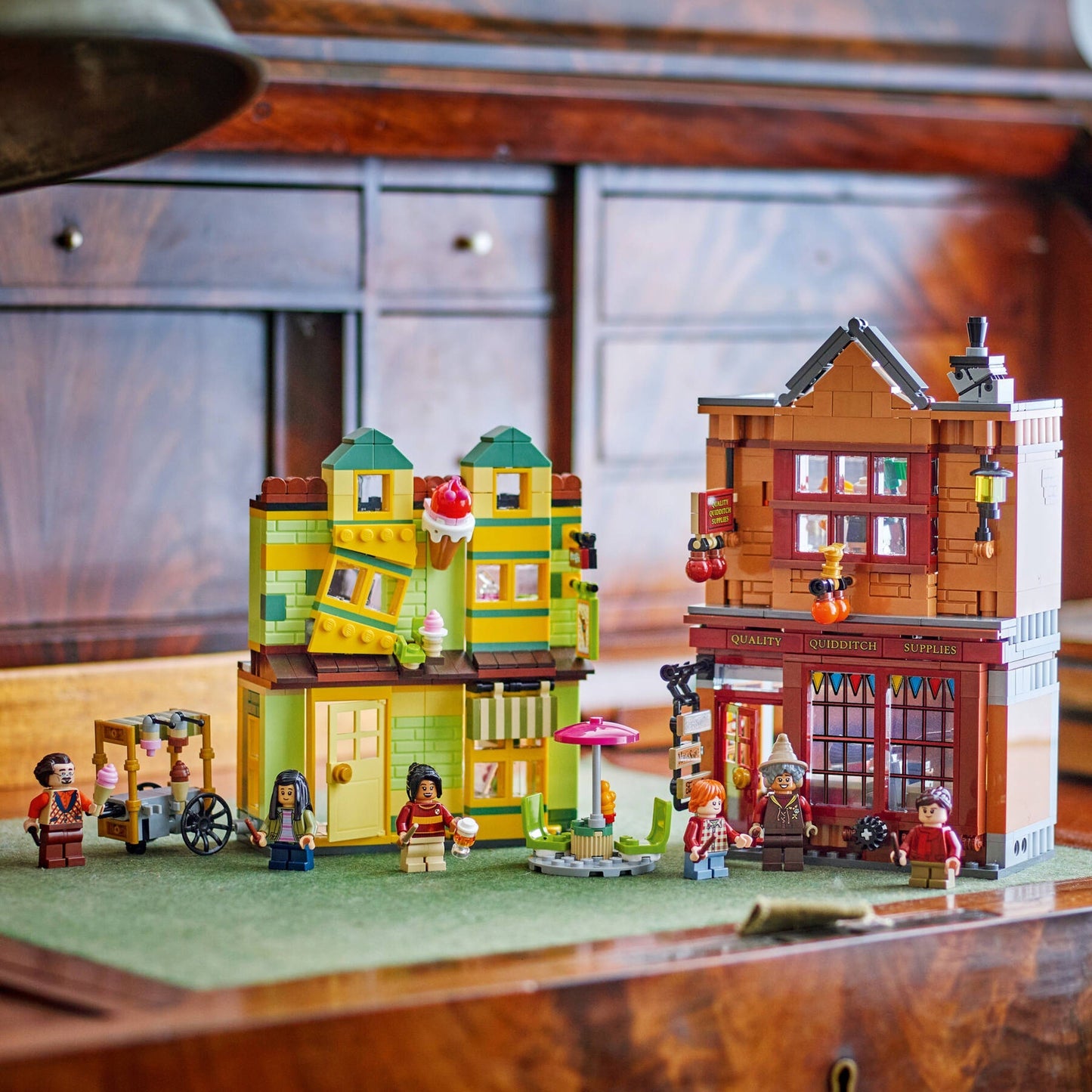 LEGO® Harry Potter™ 76452: Kvalitetsutstyr til rumpeldunk og Isbar