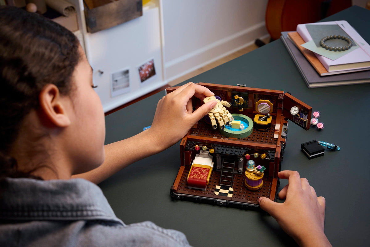 LEGO® Wednesday 76785: Tings leilighet