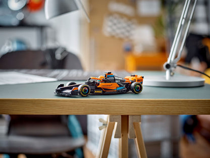LEGO® Speed Champions 76919: 2023 McLaren Formula 1-racerbil