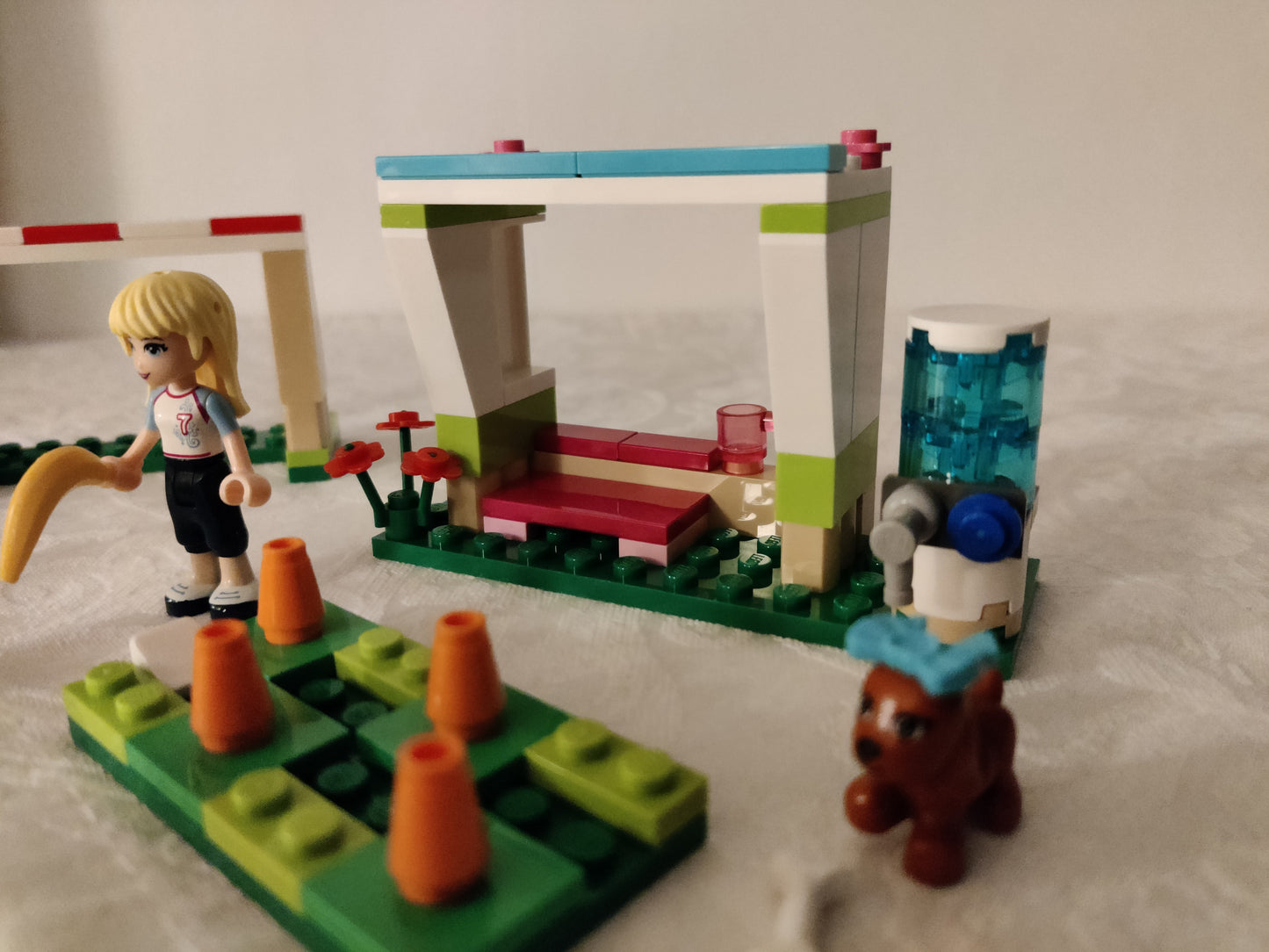 LEGO® Friends™ 41011: Stephanies fotballtrening