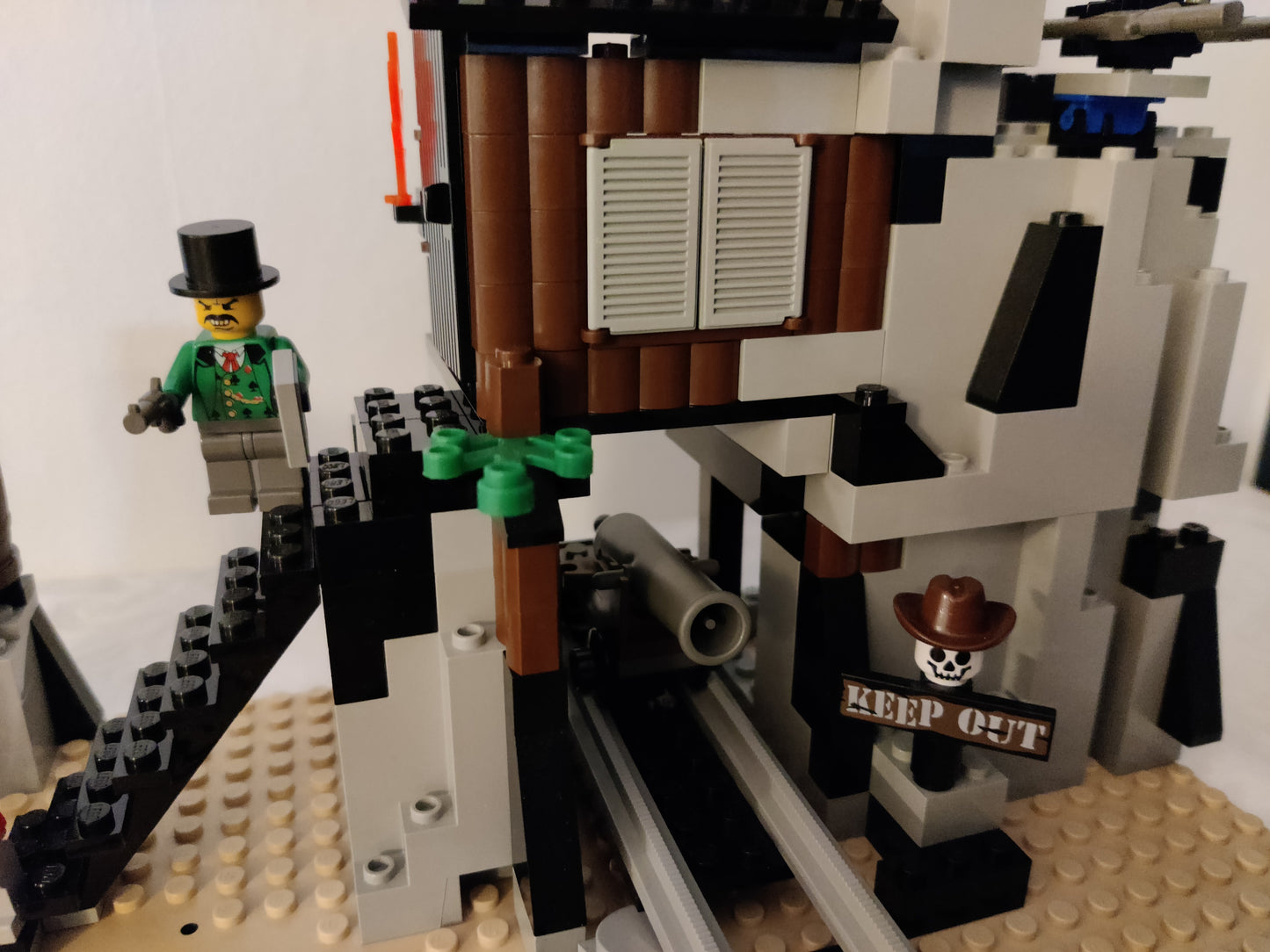 LEGO® Western 6761: Bandit's Secret Hide-Out