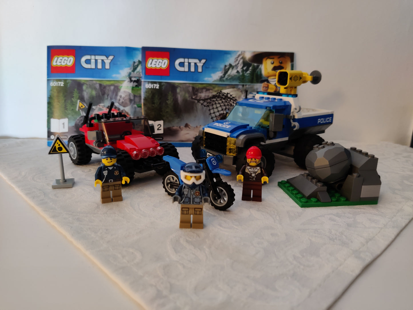 LEGO® City 60172: Jakt i ulendt terreng
