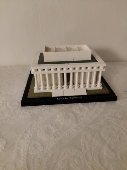 LEGO® Architecture 21022: Lincoln-monumentet