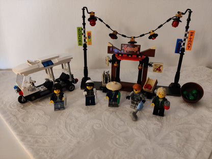 LEGO® NINJAGO® 70607: Forfølgelse i NINJAGO® by