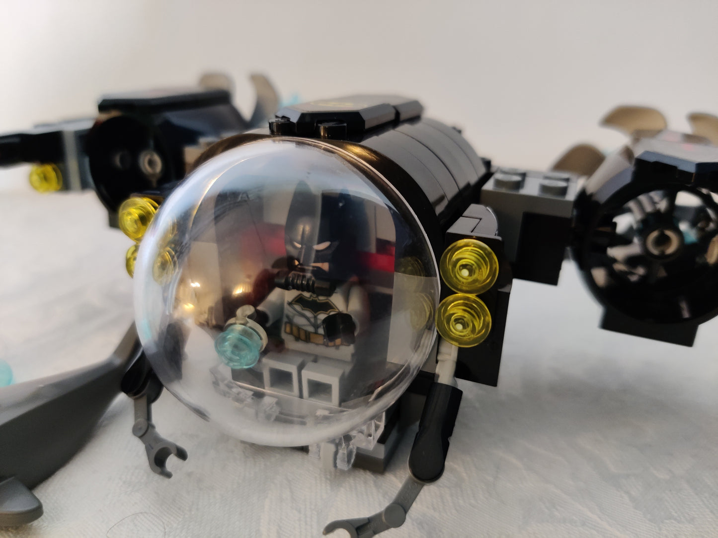 LEGO® DC™ 76116: Batmans bat-ubåt og undervannsoppgjør