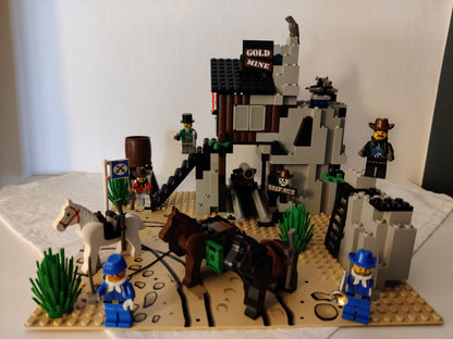 LEGO® Western 6761: Bandit's Secret Hide-Out