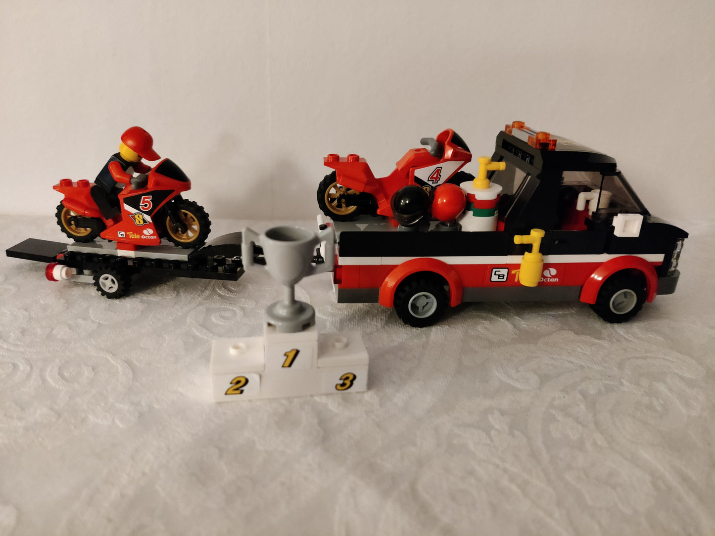 LEGO® City 60084: Racingsykkel-transporter